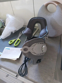 Professional Neck Traction Device with Heat photo review